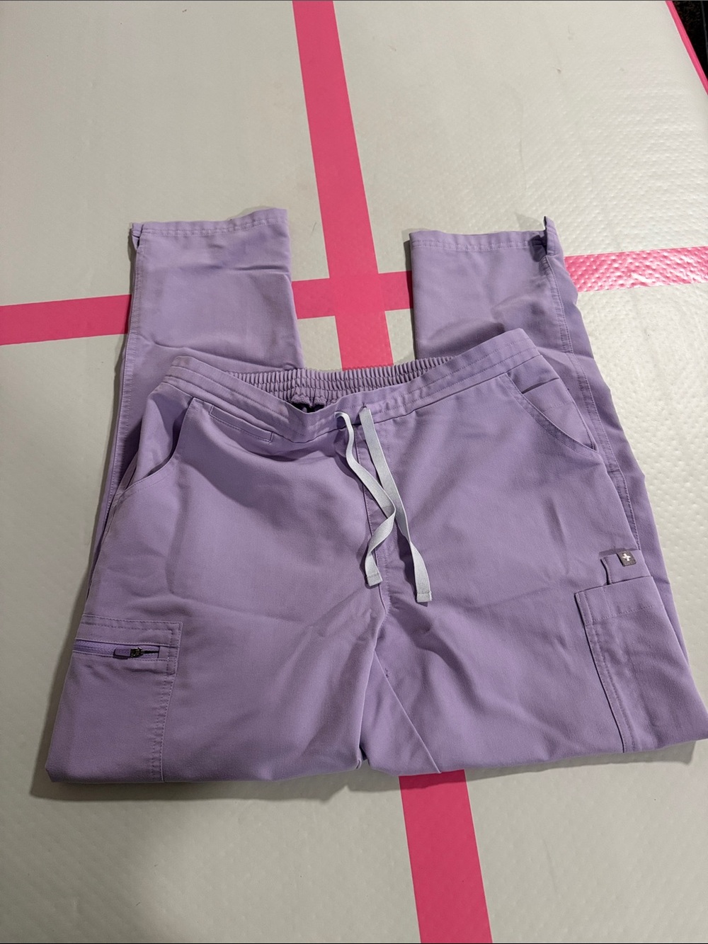 Women’s figs lavender yola scrub pants